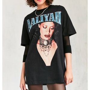 Oversized Aaliyah Shirt